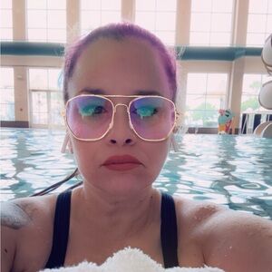 Meet your Posher, Rosa